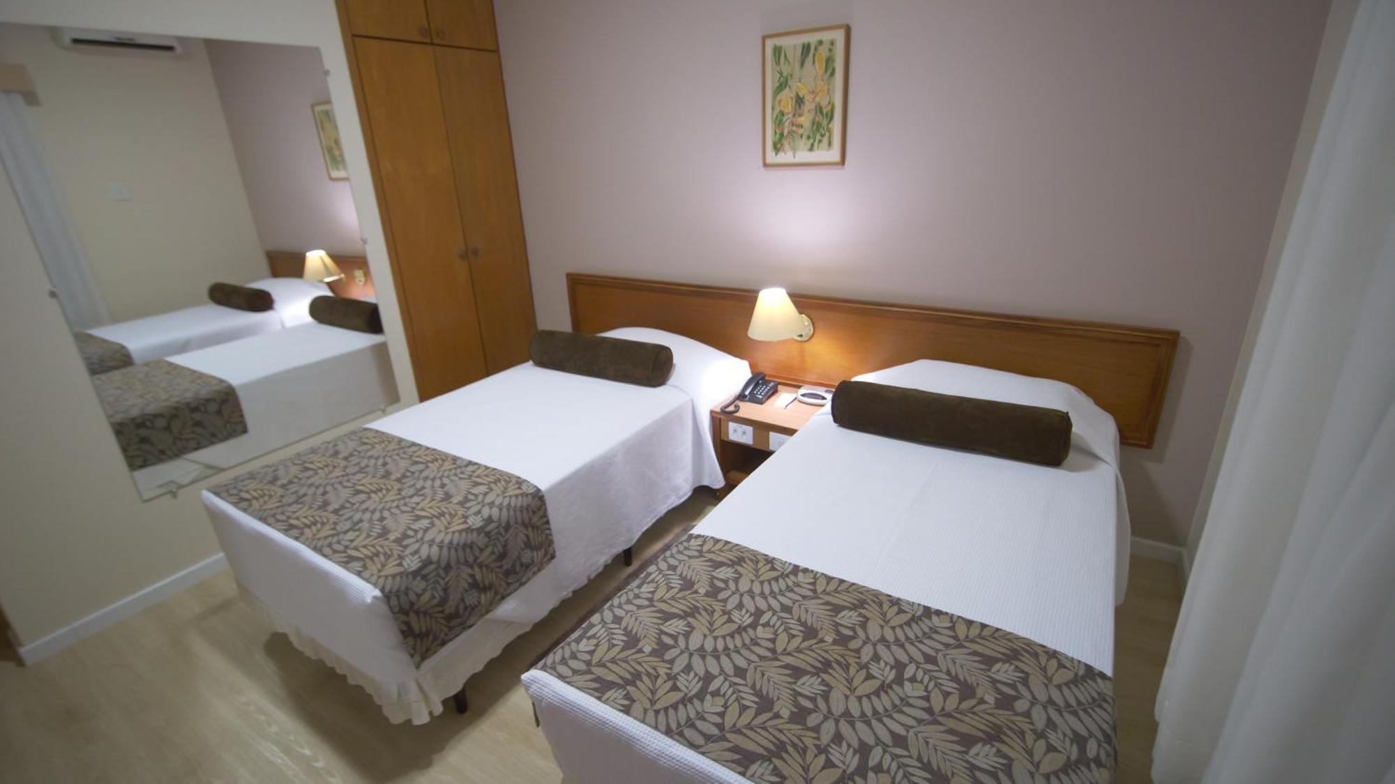 Regente Hotel Unaí Екстериор снимка